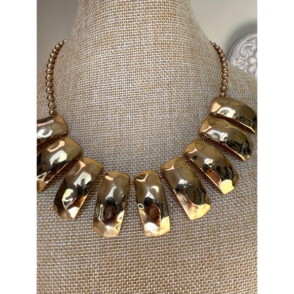 Vintage Monet Gold Tone Statement Necklace With Chunky Hammered Pendant Design - Picture 3 of 9